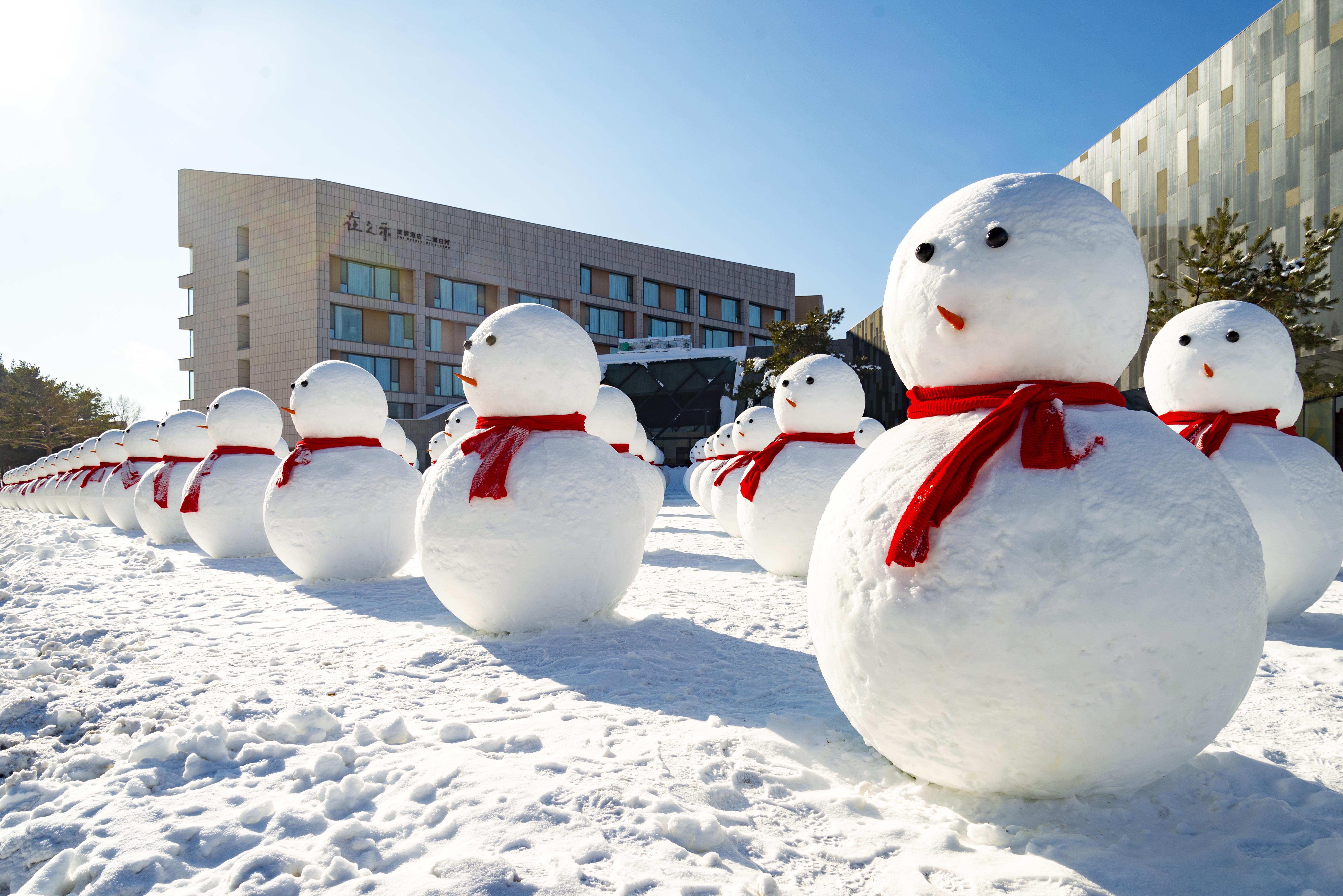 沉浸式观展，在之禾雪人军团艺术节即将降临