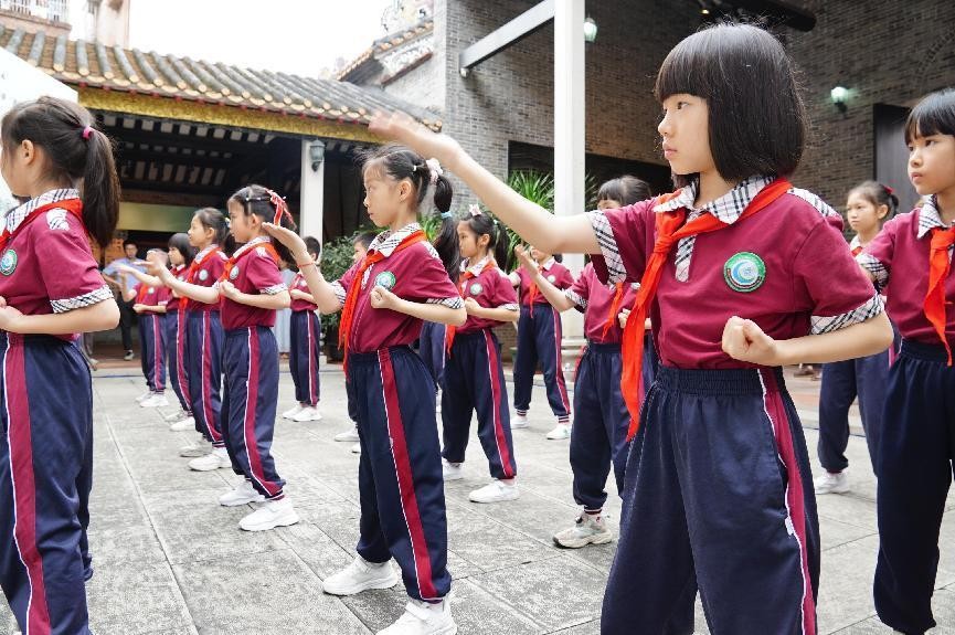 进社区，读活书，让孩子成为有“根”的人  ——联和吴汉小学带来融阅读新体验